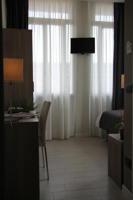 Hotel Zara Milano Bagian luar foto